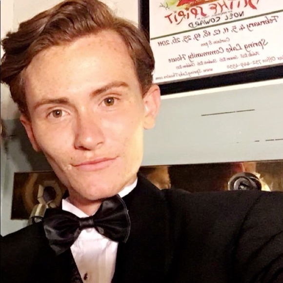 Meet your Posher, Liam - Picture 2 of 5